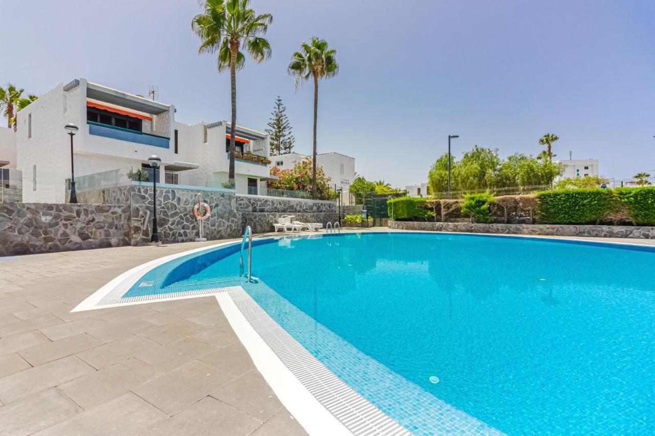 Apartment Apart America - 150 Meters From The Beach, Free Wi-Fi Arona  Exteriör bild