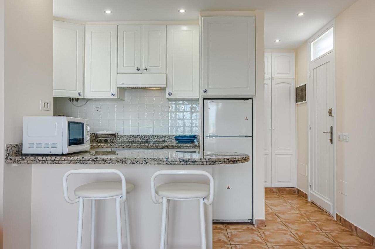 Apartment Apart America - 150 Meters From The Beach, Free Wi-Fi Arona  Exteriör bild